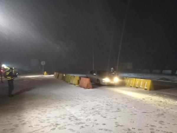 فتح طريق رأس النقب بعد إغلاقه