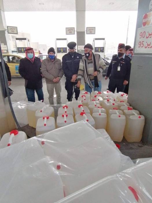 الشرطة المجتمعية في مديرية شرطة الزرقاء تطلق مبادرة حملة الشتاء