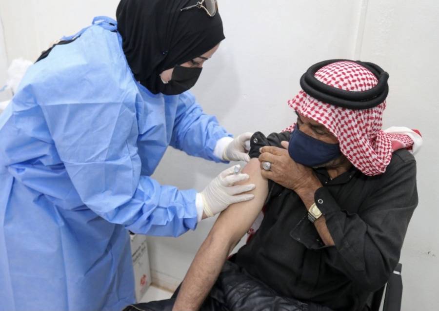 مفوضية اللاجئين: الأردن أول مَن أنشأ مركزا للتطعيم داخل المخيمات