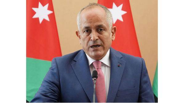 وزير الإعلام للصحفيين : بكم نفخر، وبهممكم يزهو الوطن