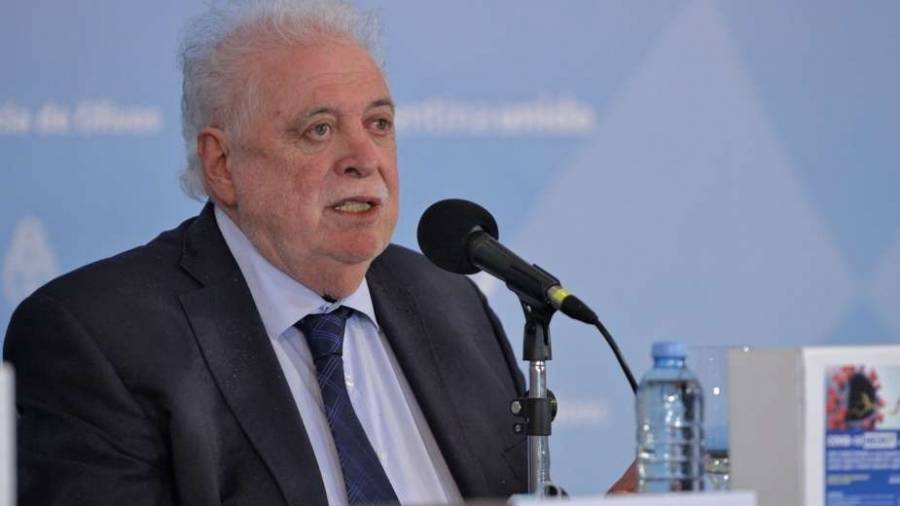 استقالة وزير الصحة الأرجنتيني بعد تجاوزات حملة تلقيح كورونا