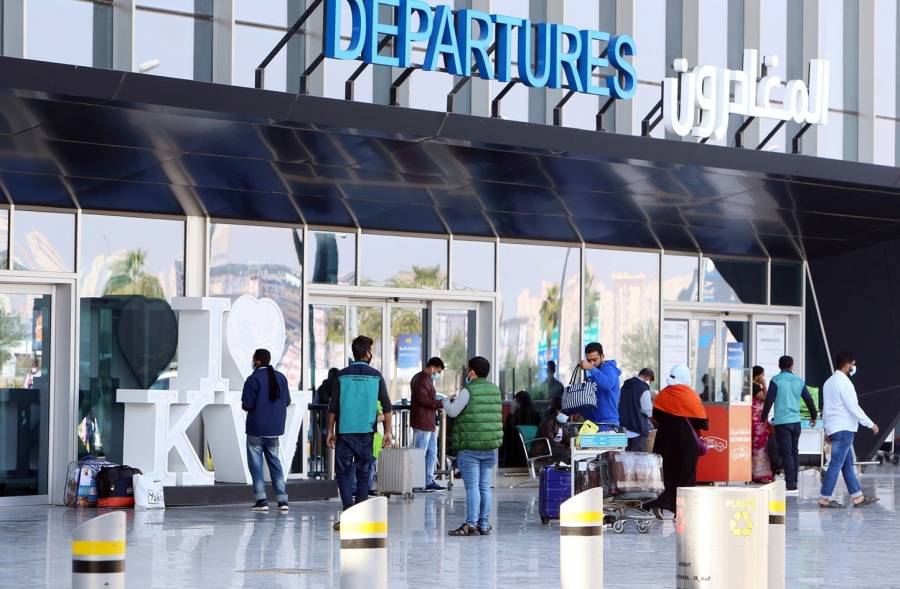 الكويت تقرر منع دخول غير المواطنين حتى إشعار آخر ضمن إجراءات مكافحة كورونا