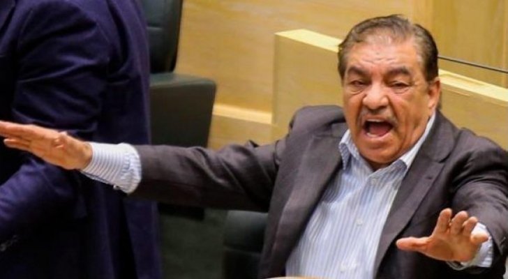 الزعبي: مسؤولان يتقاضيان مليون دينار ...تفاصيل