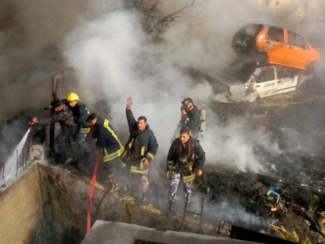 اخماد حريق في منجرة بمنطقة بيادر وادي السير