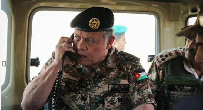 الملك يعرب عن ثقته بالأجهزة الاستخبارية العربية