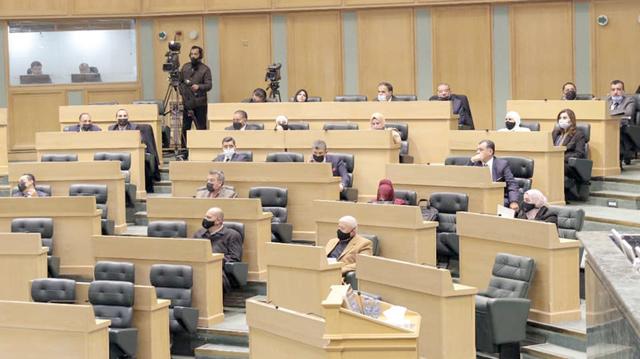 Lower House discusses 18 questions raised by MPs