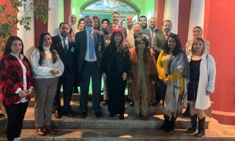 وفدًا شبابيًا  أردنيًا رفيع المستوى يزور القاهرة بمناسبة المئوية الأردنية