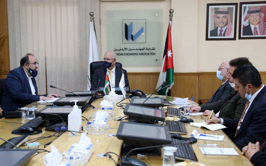 سمارة يلتقي رئيس واعضاء جمعية الشركات العاملة في مجال الطاقة المتجددة