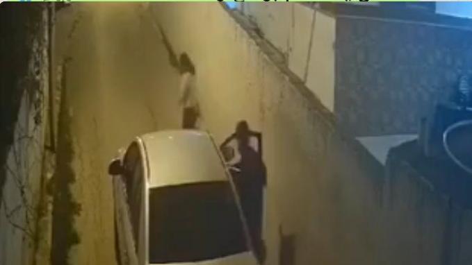 شاهد بالفيديو محاولة خطف فتاة في لواء الرمثا والأمن يحقق....