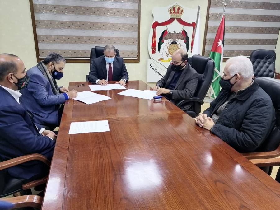 توقيع مذكرة تفاهم بين وزارة العمل وقطاع المخابز