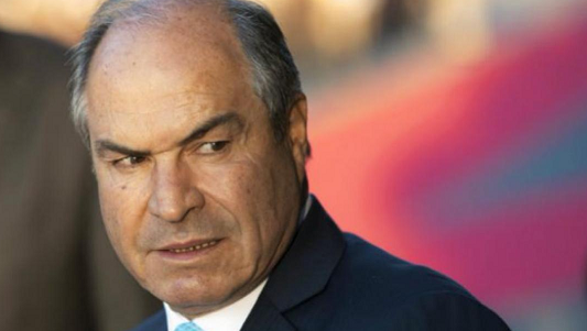 رئيس الوزراء الأسبق هاني المٌلقي يرفض الحظر الشامل و يطالب الحكومة بإعادة الفردي و الزوجي