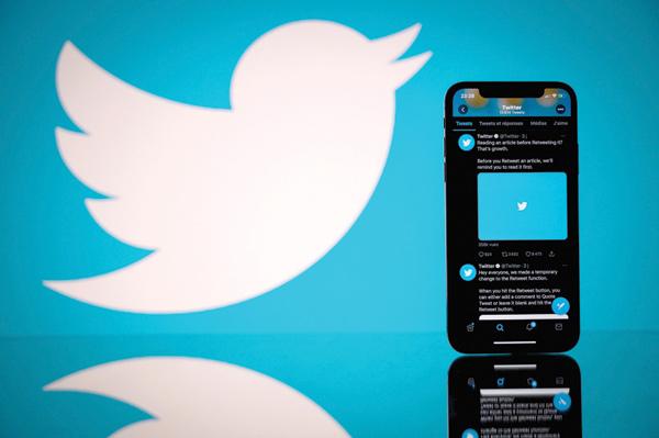 Twitter considers charging users for special content, in revenue push