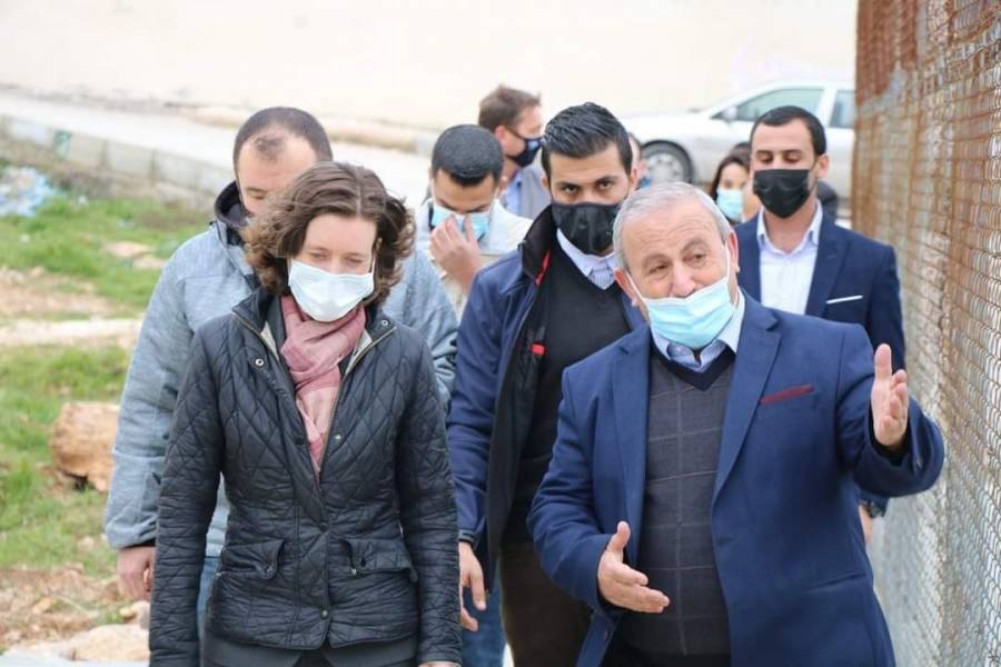 السفيرة البريطانية تزور محافظة عجلون للاطلاع على المشاريع الممولة من المملكة المتحدة