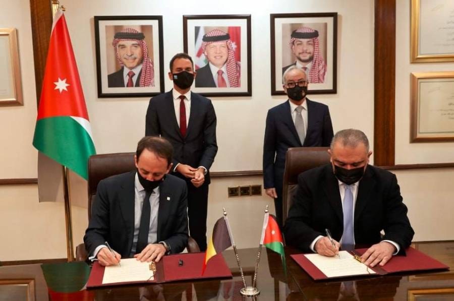 وزير التخطيط والتعاون الدولي يوقع على اتفاقية تأسيس مكتب للوكالة البلجيكية للتنمية