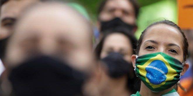 البرازيل تسجل أكثر من 75 ألف إصابة جديدة بكورونا و1699 وفاة