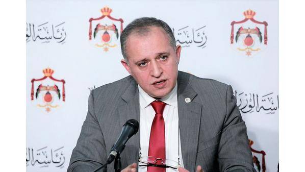 وزير الأعلام يوضح أسباب استقالة القطامين