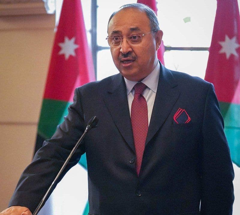 دودين: تطبيق أوامر الدفاع بحزم ودون استثناء