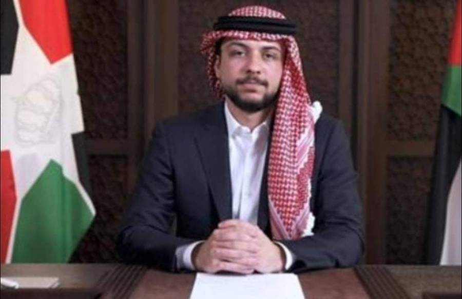 عاجل ولي العهد يعزي عشيرة العضايلة.