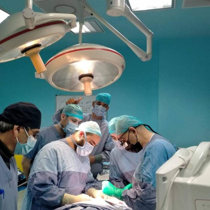 تصحيح تشوه خلقي نادر لطفلة تبلغ من العمر 3 ايام في مستشفى الملك المؤسس عبدالله الجامعي