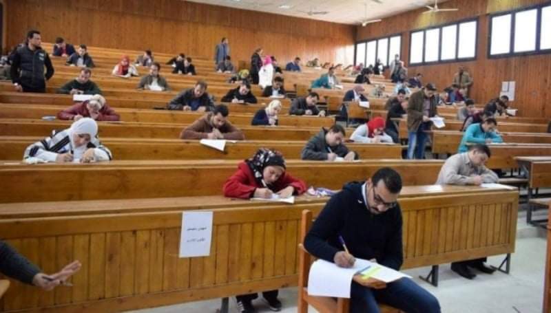 تأجيل امتحانات الشامل حتى إشعار آخر