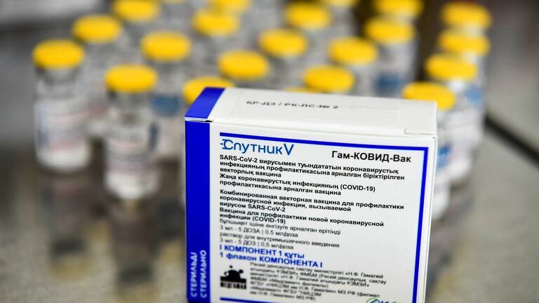 رئيس لجنة اللقاحات الألمانية يشيد بلقاح سبوتنيك V