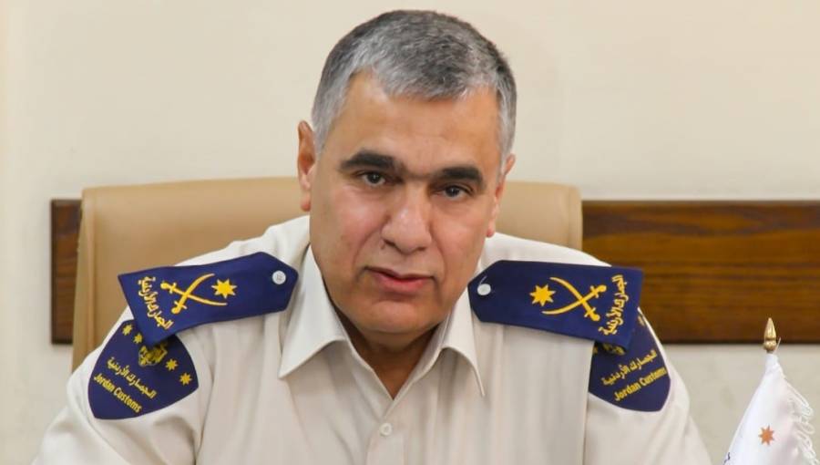 سبب استقـالة مدير الجمارك