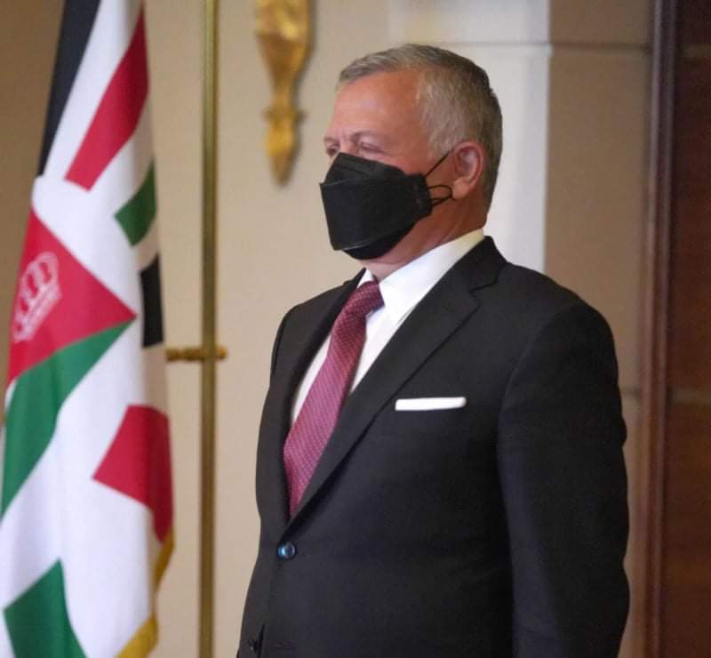 الملك: نسأل الله أن يرفع عن البشرية شرّ الوباء