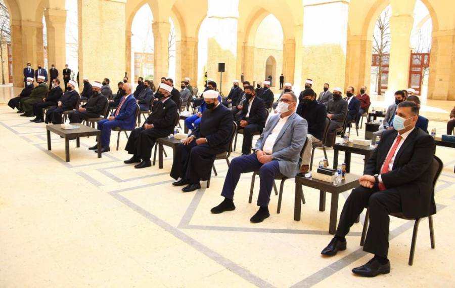 العيسوي يسلّم 31 إماماً وواعظاً المكرمة الملكية للمُقبلين على الزواج_ صور