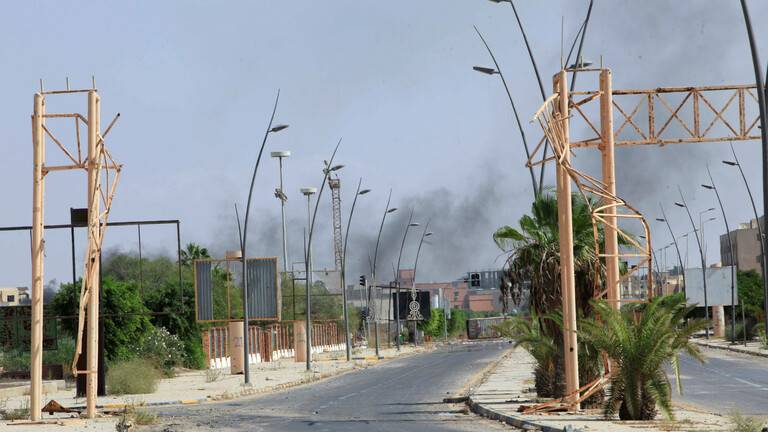 وسائل إعلام: غارات جوية مجهولة المصدر تطال مدينة أوباري جنوب ليبيا