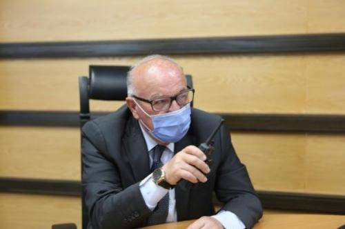 الكسبي: طرح عطاء صيانة طريق الحدود السورية – المفرق الزرقاء