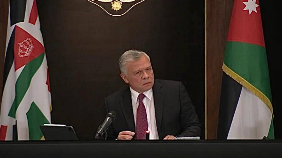 الملك: ستتم محاسبة كل شخص قصّر في عمله وفي حماية أرواح الأردنيين