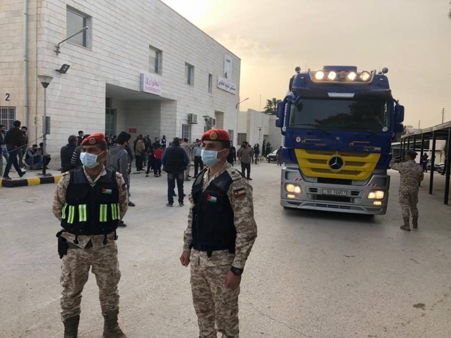 الجيش يزود “النديم” بمستشفى ميداني متحرك