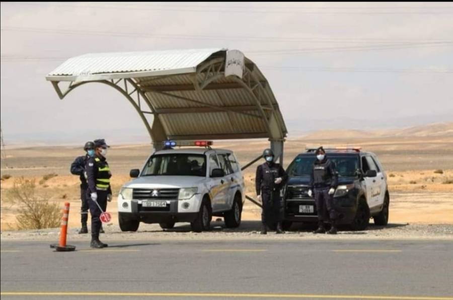 الدوريات الخارجية: ضبط مركبة تسير بسرعة 185 على طريق المئة