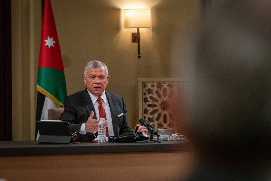 الملك : ضرورة تعزيز الدور الرقابي لمجلس النواب والوقوف على جوانب الإهمال والتقصير في بعض المؤسسات