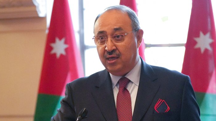 عاجل : دودين: الحكومة ستعلن عن إجراءات تخفيفية الأسبوع المقبل تهدف الوصول إلى صيف آمن