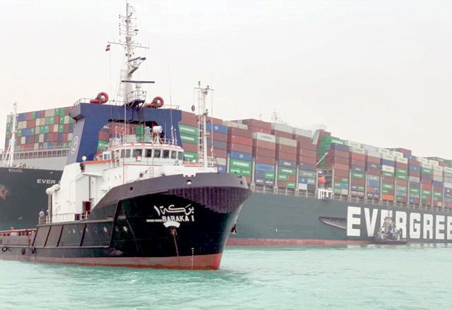 Giant ship blocks Suez Canal after running aground in sandstorm