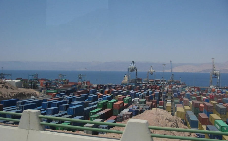 عاجل : الهيئة البحرية: رفع حالة التأهب على موانئ العقبة