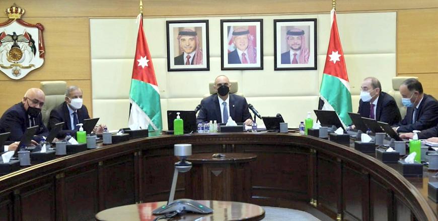 Cabinet approves 982 tax settlements, accepts resignation of Hayajneh