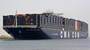 إدارة قناة السويس تمنح أولوية العبور لبواخر المواشي المتجهة نحو ميناء العقبة... فيديو