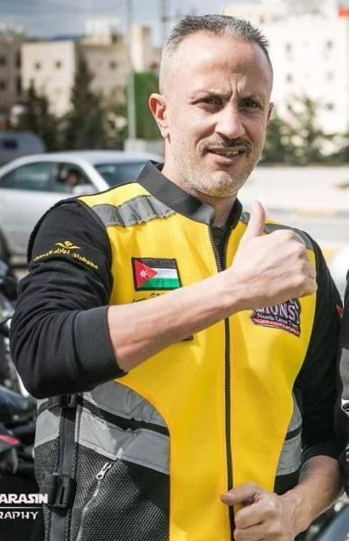 الناشط الاجتماعي احمد الشعبي يدخل عالم السوشيال ميديا بآلاف المتابعين