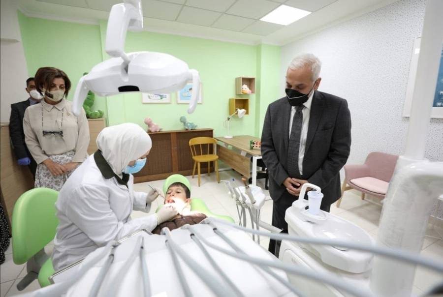 مندوباً عن ولي العهد، المفلح يطلق خدمات عيادة أسنان متكاملة للأيتام في المملكة... صور