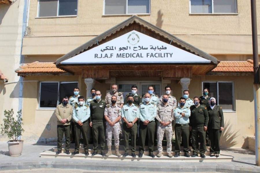 اختتام فعاليات دورة طب الطيران في طبابة سلاح الجو الملكي...صور