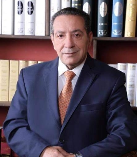 القاضي ابو دلو يحيل نفسه للتقاعد