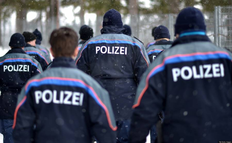 سويسرا: الشرطة تستخدم الرصاص المطاطي والغاز ضد محتجين على قيود كورونا