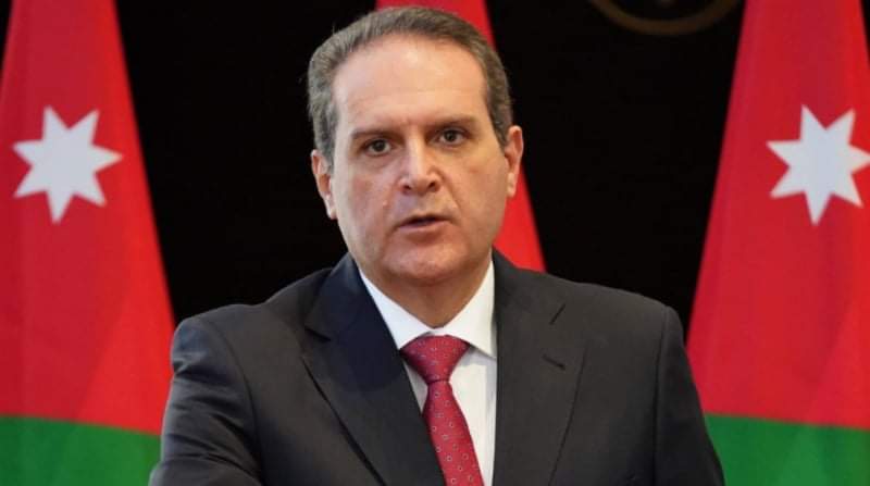 مكافآت لأطباء وصيادلة وأطباء أسنان (أسماء)