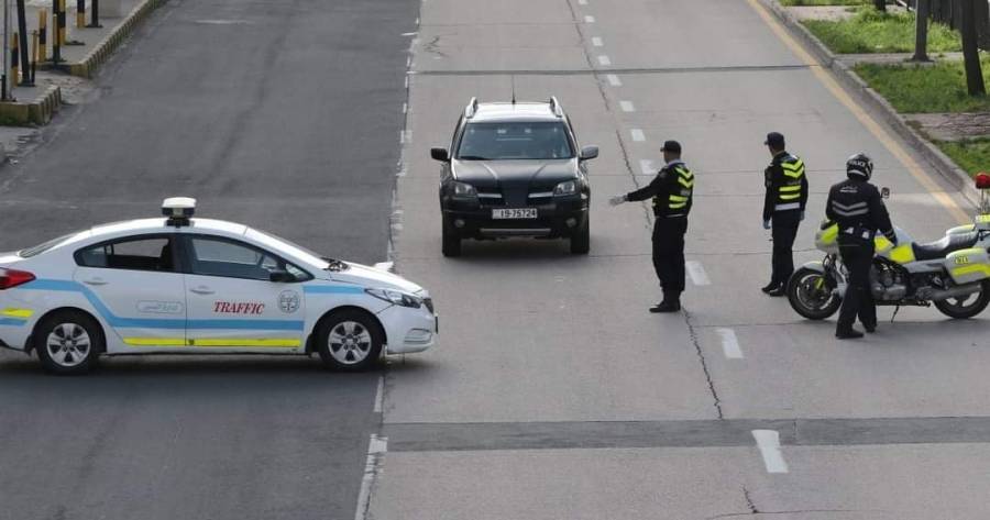 مصدر يكشف عن خطوات حكومية قادمة ويحذر من ذلك .. تفاصيل