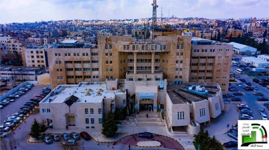 الأشغال تعمم على المديريات بتفعيل خطة الطوارئ حسب الحاجة