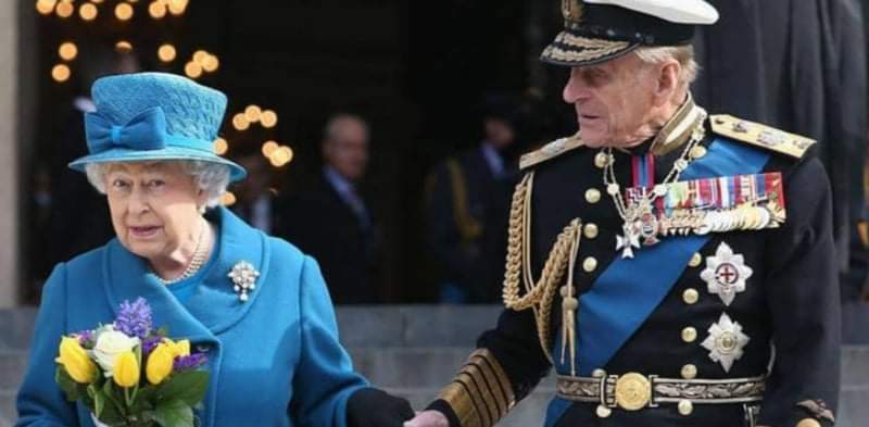 الملكة إليزابيث ومملكتها تودعان الأمير فيليب اليوم .. صور وفيديو