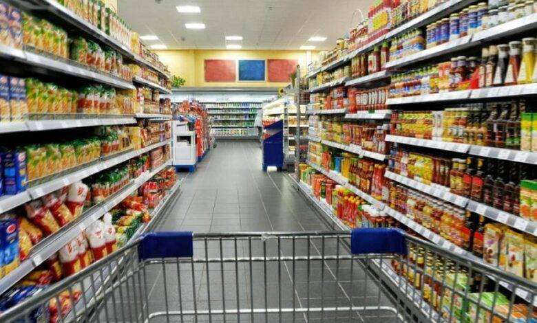 الحديد: توجيهات ملكية للاستمرار بتثبيت أسعار المواد الغذائية برمضان