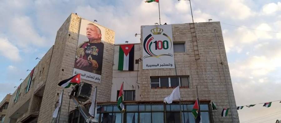 بلدية مادبا.. تضع كافة إمكاناتها تحت تصرف مديرية الزراعة لمكافحة الجراد